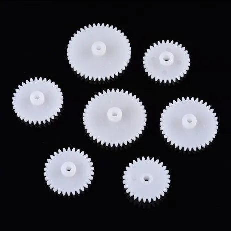 Robotics repair kit featuring worm gears and axles - SunRobotics | www.sunrobotics.in