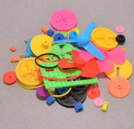 Plastic Gears and Propellers - DIY Science – SunRobotics | www.sunrobotics.in
