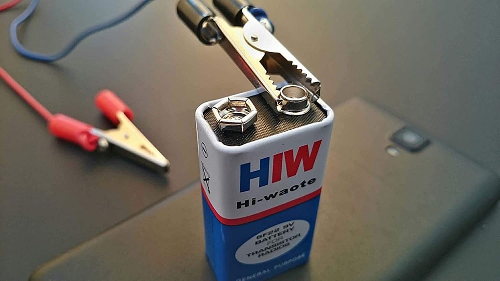 HIW Hi-Waote 6F22 9 Volts High Power Long Life Batteries